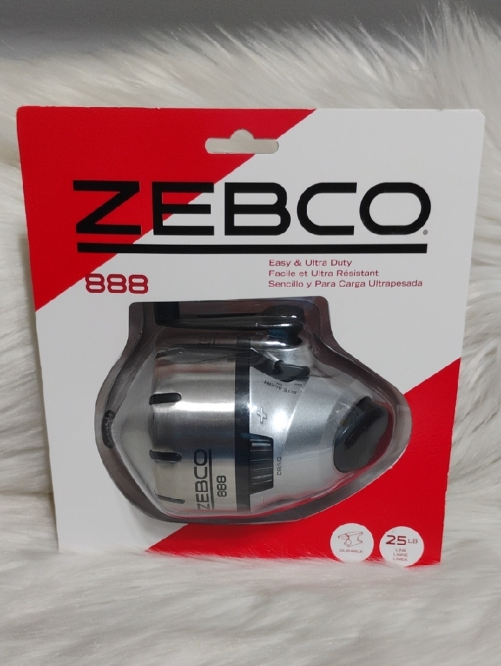 (C-66) New Zebco 888 Spincast Ultra Duty Reel 25lb Line